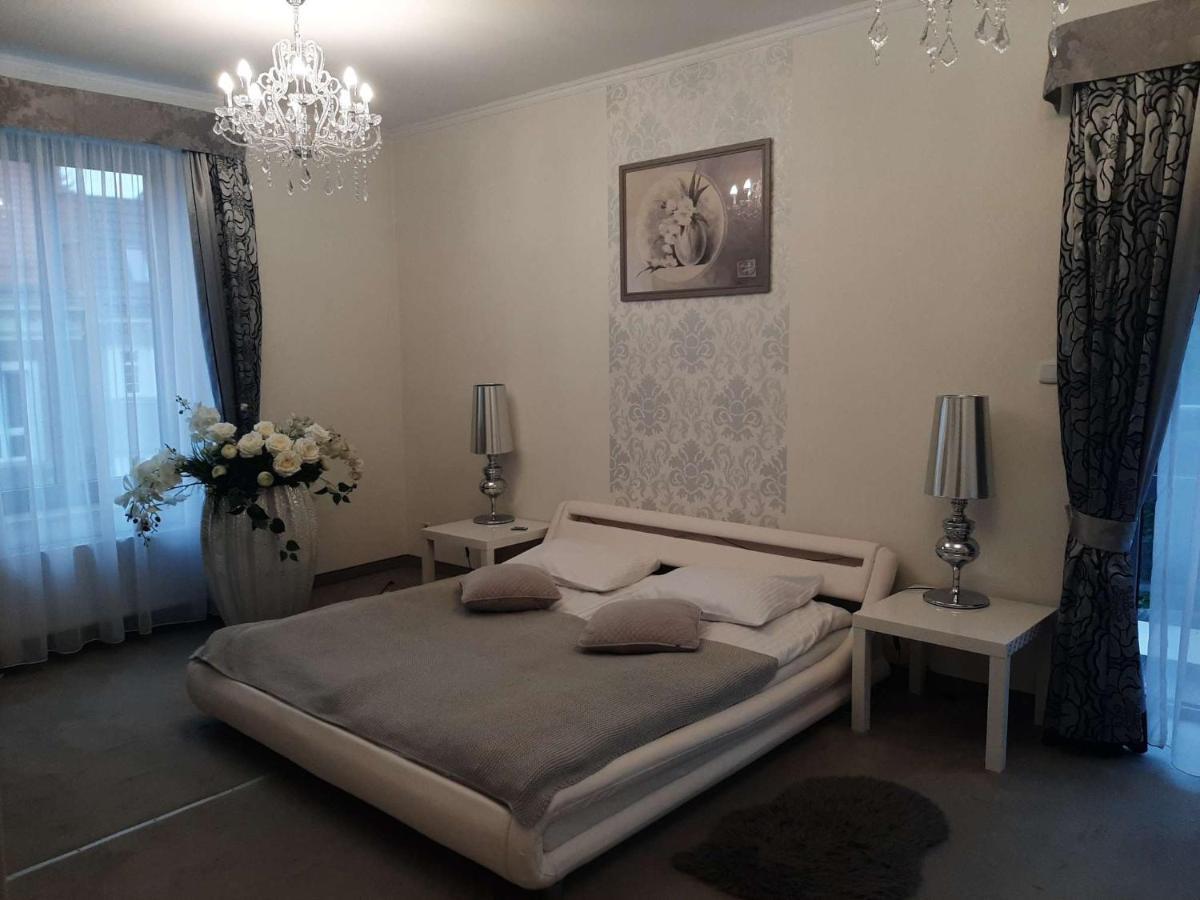 Pokoje Goscinne Teczowa Luban Exterior foto